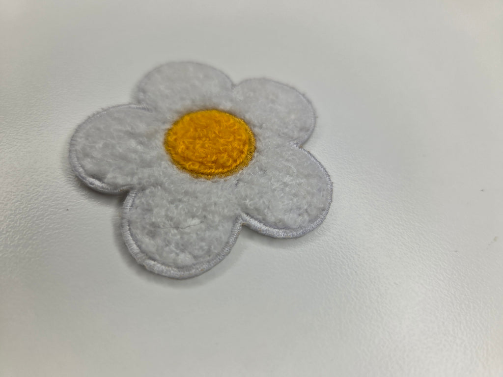 White Chenille Daisy Patch